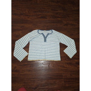 Hem & thread long sleeve shirt size small